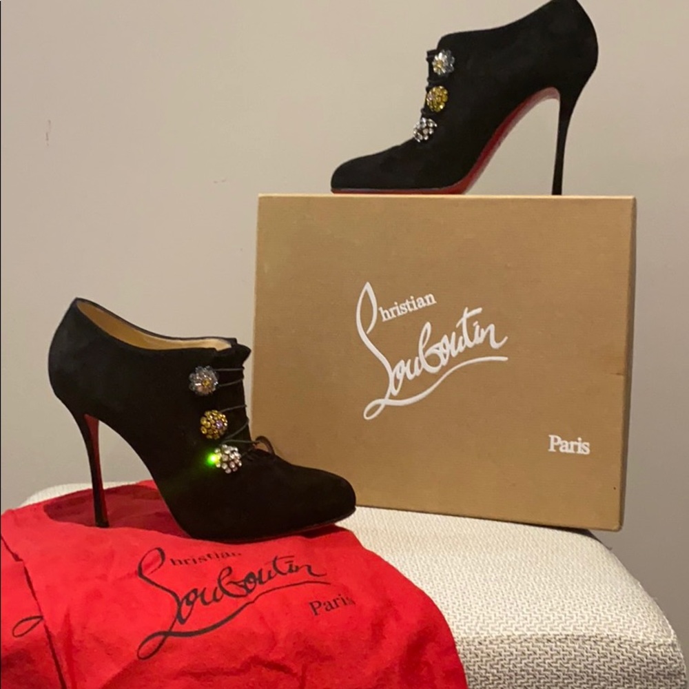 Christian Louboutin Black MJ 100 Bootoni Size 40.5